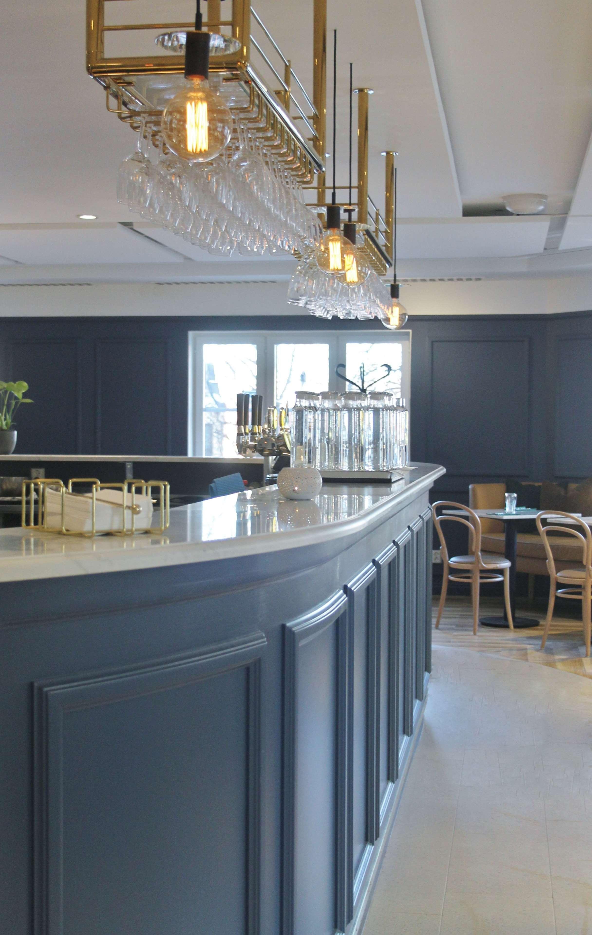 Western Park Astoria Hotel 3*