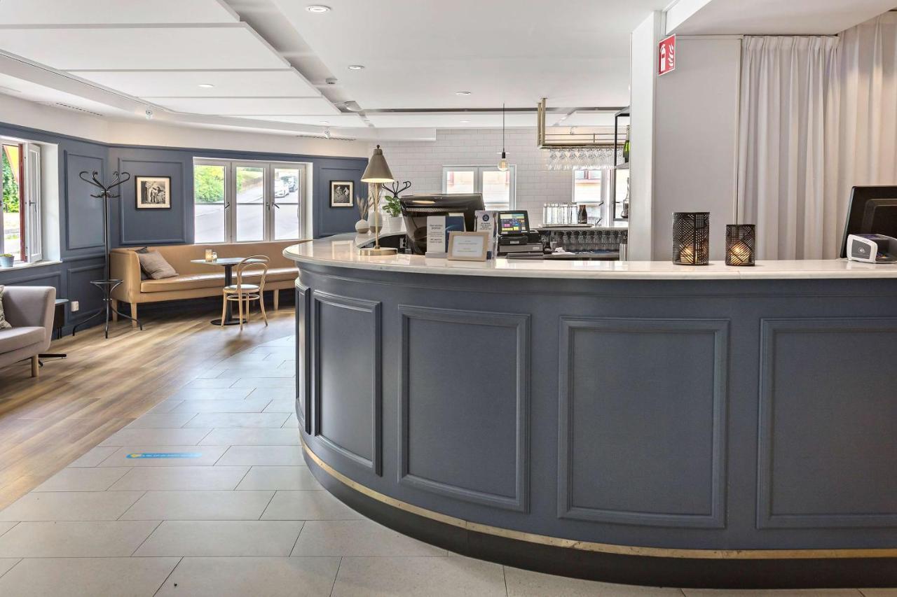 Western Park Astoria Hotel 3*